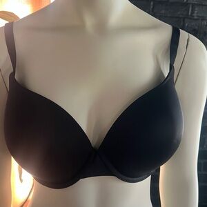 Victoria’s Secret Black T-Shirt Push-Up Bra - 38D